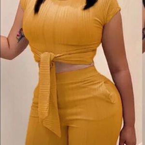 Two piece fashion short set for women